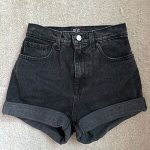 uo mom shorts